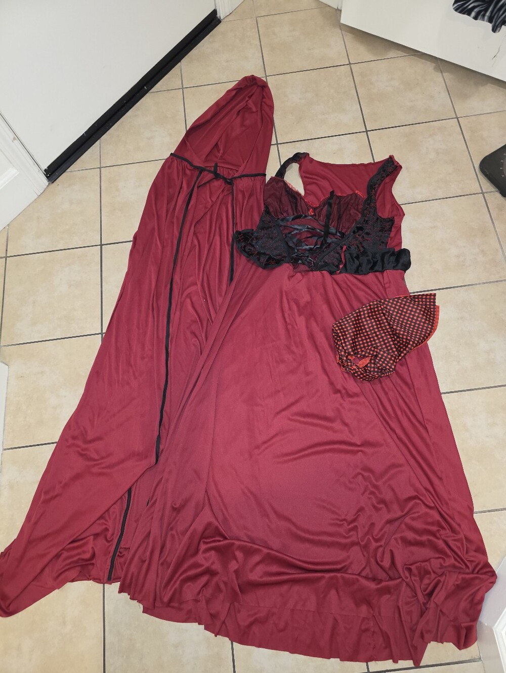 Little Red Riding Hood With Cape Halloween Costume